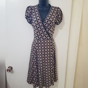 BCBGMaxAzria Black and Cream Patterned Midi Dress XS